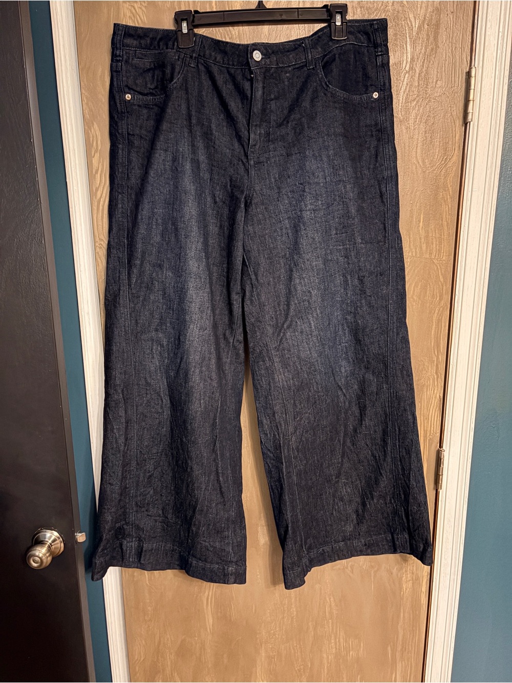 Pilcro Women’s Wide Leg Jeans in Dark Indigo